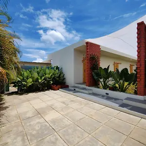 Tropicopia Inn